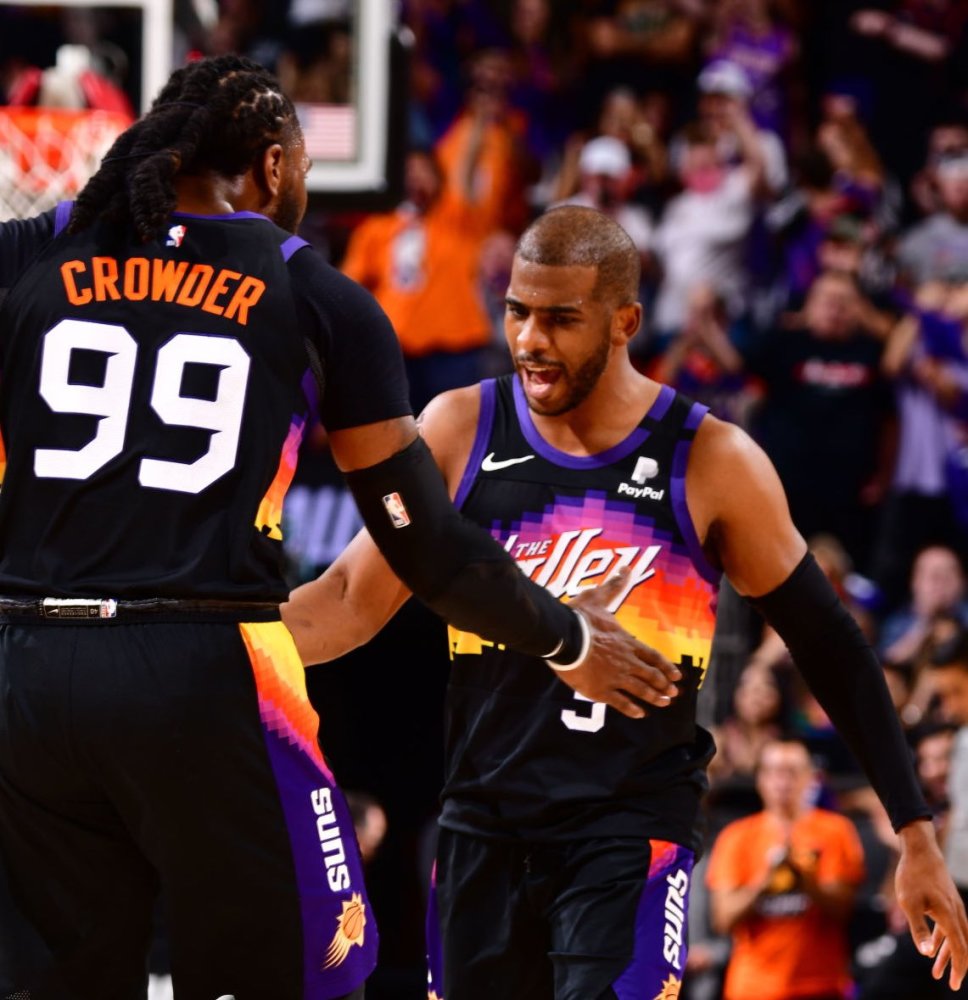 自不同学校 自不同学校