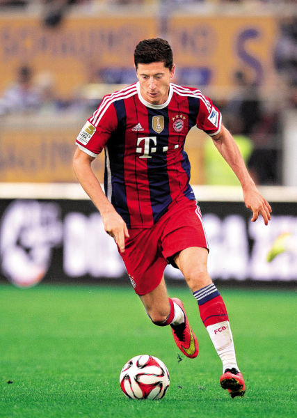 队员们都保 队员们都保