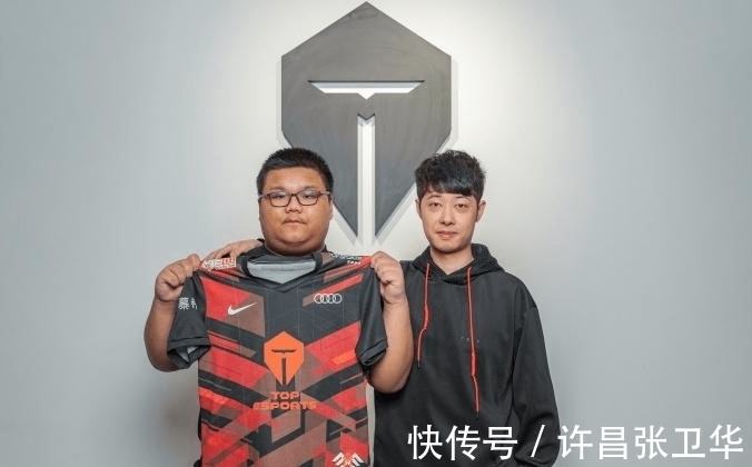 在比赛初期 在比赛初期